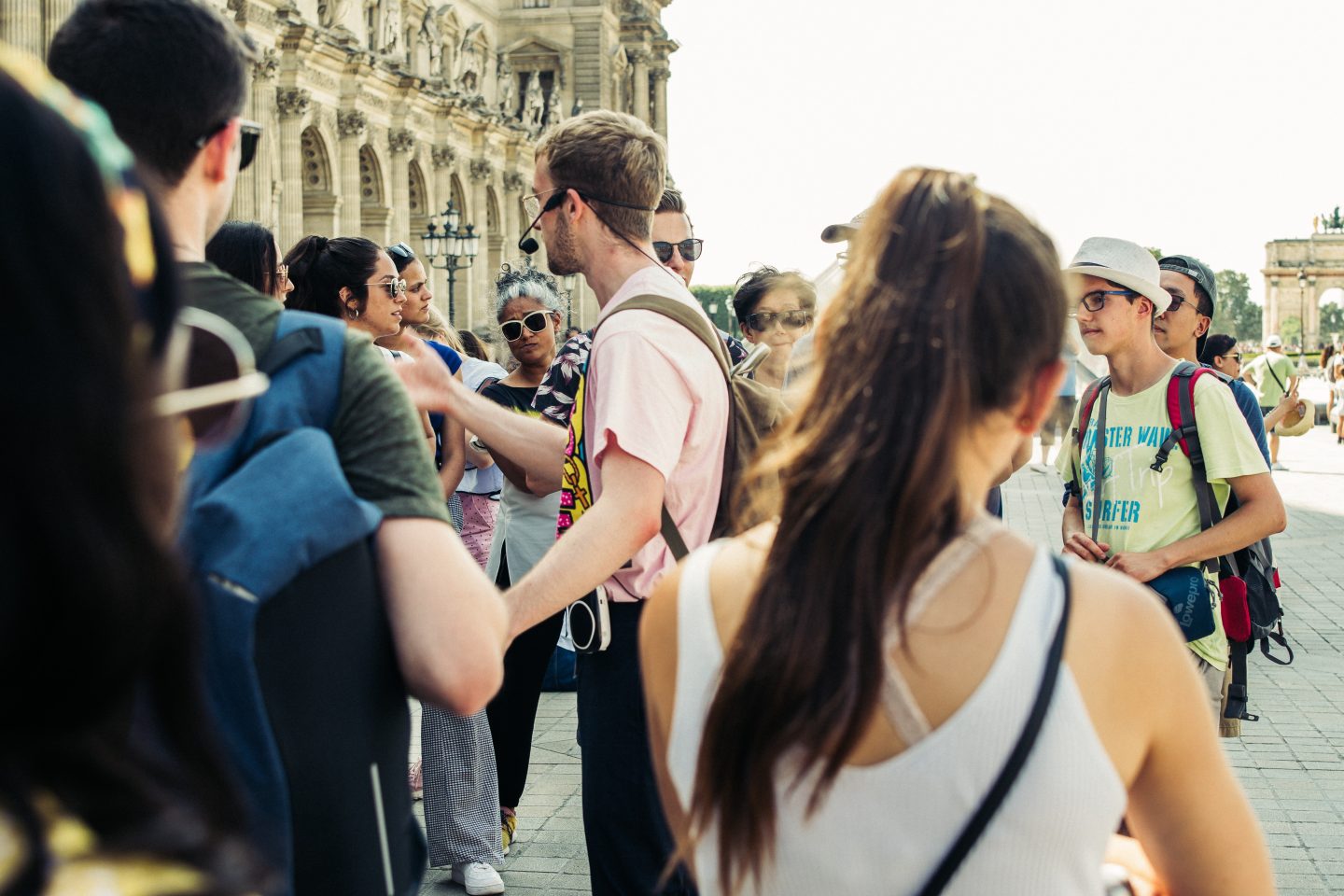Tour guide travel jobs